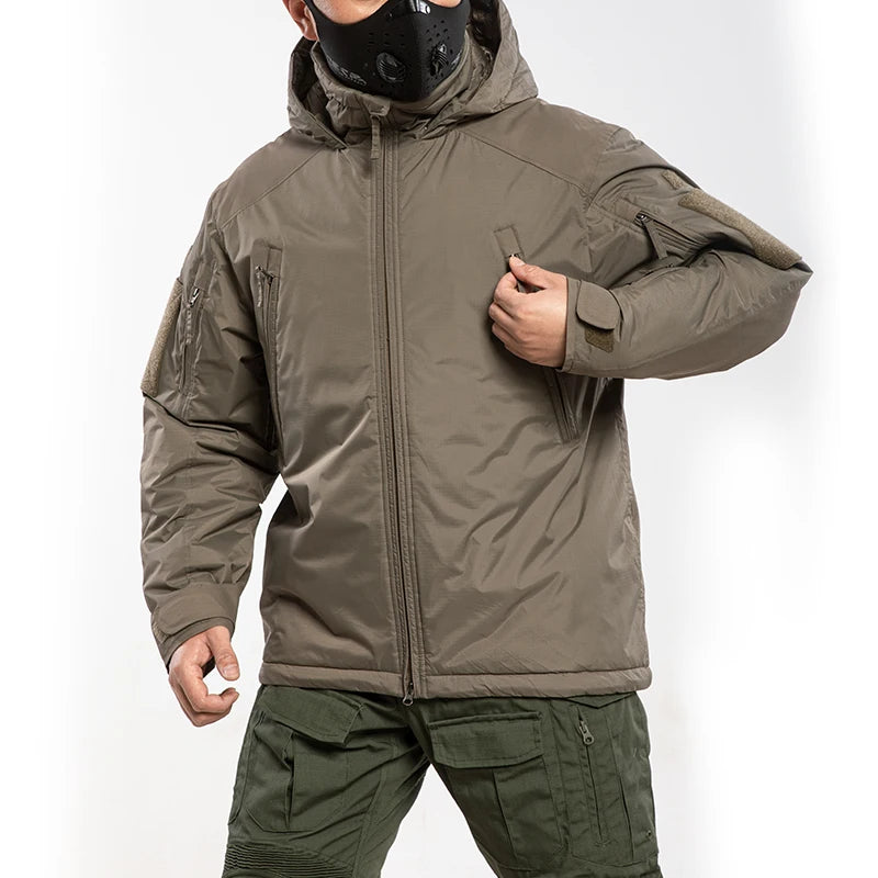 Jaqueta Tática de Inverno 4.0 Corta-Vento Grossa, Impermeável e Quente com Capuz para Homens, Ideal para Camping, Caminhadas e Caça.