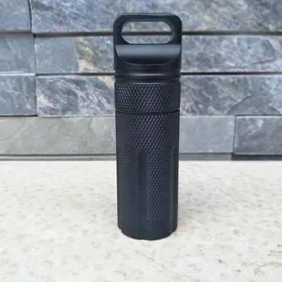 Kit de primeiros socorros de emergência CNC à prova d'água para uso externo, equipamento de sobrevivência e segurança, frasco de comprimidos de alumínio para camping, caixa de armazenamento EDC para tanque.