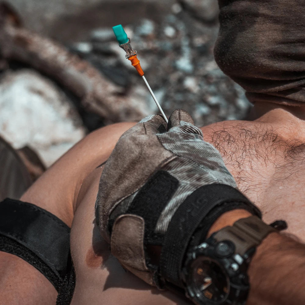 Kit de Descompressão com Agulha RHINO RESCUE 14ga | Cateter para Pneumotórax Hipertensivo, Kit de Primeiros Socorros Individual para Atendimento Pré-Hospitalar e Trauma